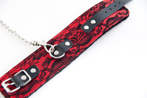 Оковы на ноги (кружевные), TOYFA Marcus, красные, 46 см